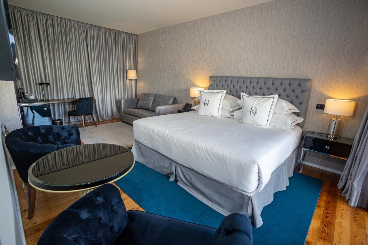Solar Do Requeijo By Luna Hotels & Resorts Arcos de Valdevez Exterior photo A room at the hotel
