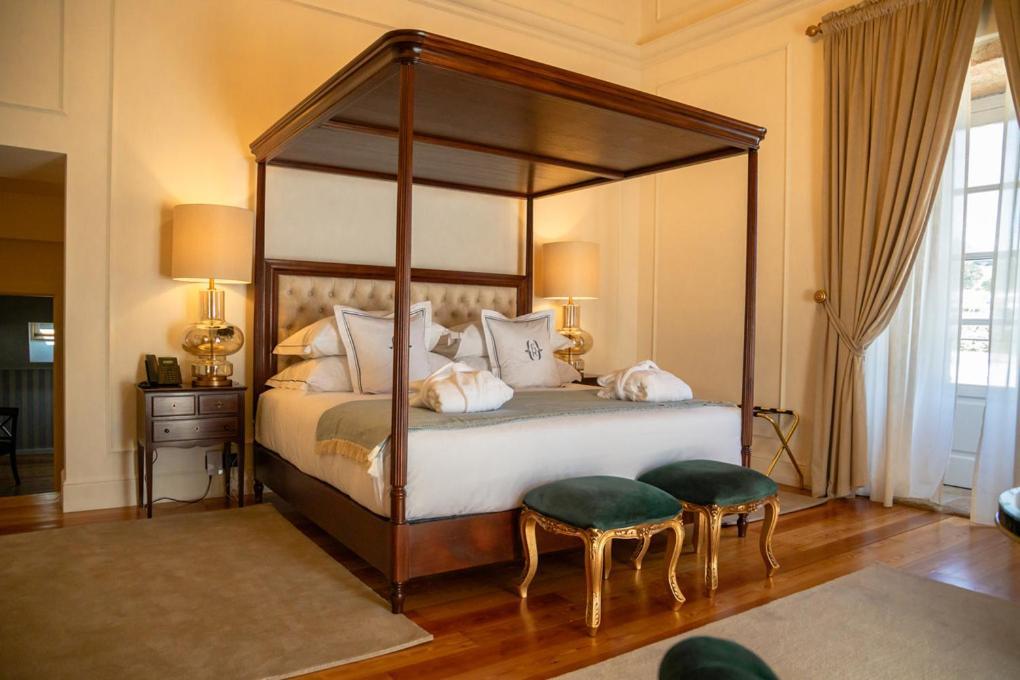 Solar Do Requeijo By Luna Hotels & Resorts Arcos de Valdevez Exterior photo A bedroom at the hotel