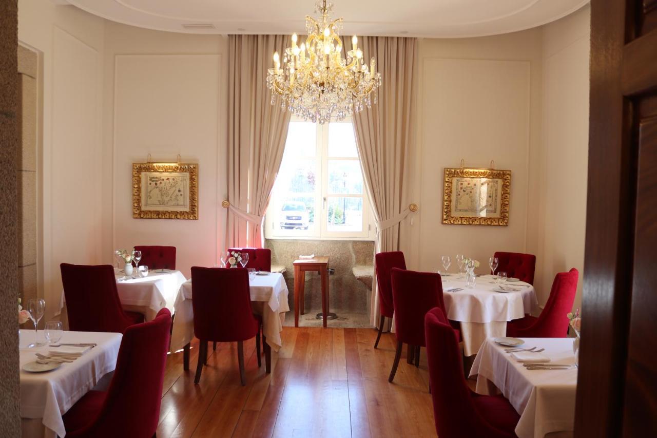 Solar Do Requeijo By Luna Hotels & Resorts Arcos de Valdevez Exterior photo The interior of the restaurant